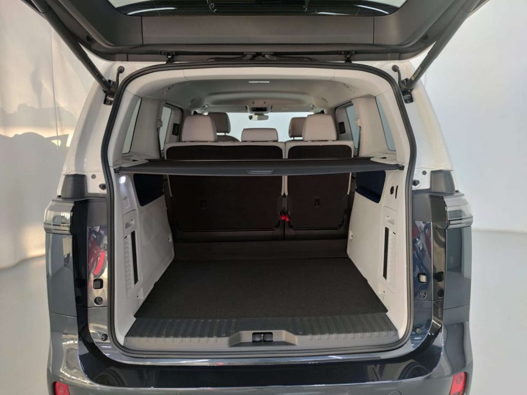 VOLKSWAGEN ID Buzz Pro Electrico 2023 km 0 Jaén