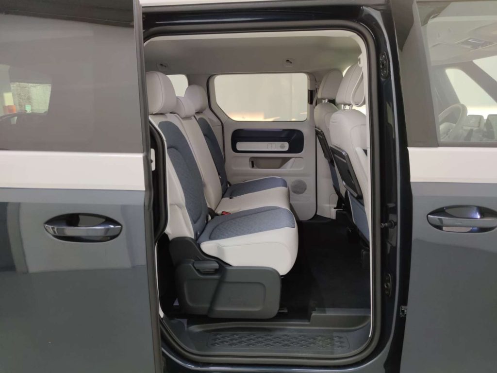 VOLKSWAGEN ID Buzz Pro Electrico 2023 km 0 Jaén