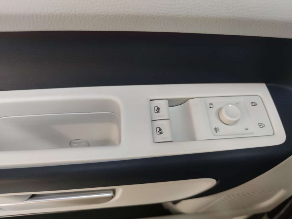 VOLKSWAGEN ID Buzz Pro Electrico 2023 km 0 Jaén