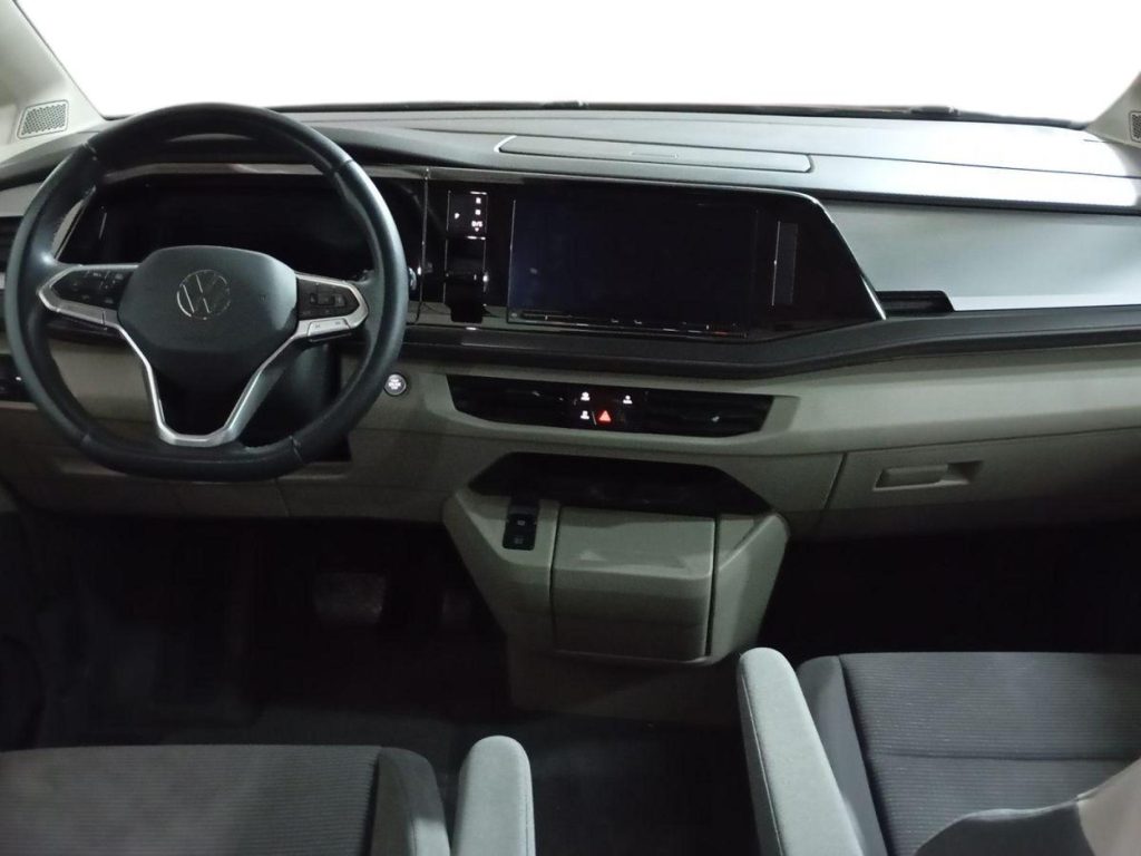 VOLKSWAGEN MULTIVAN Diesel 2025 km 0 Jaén