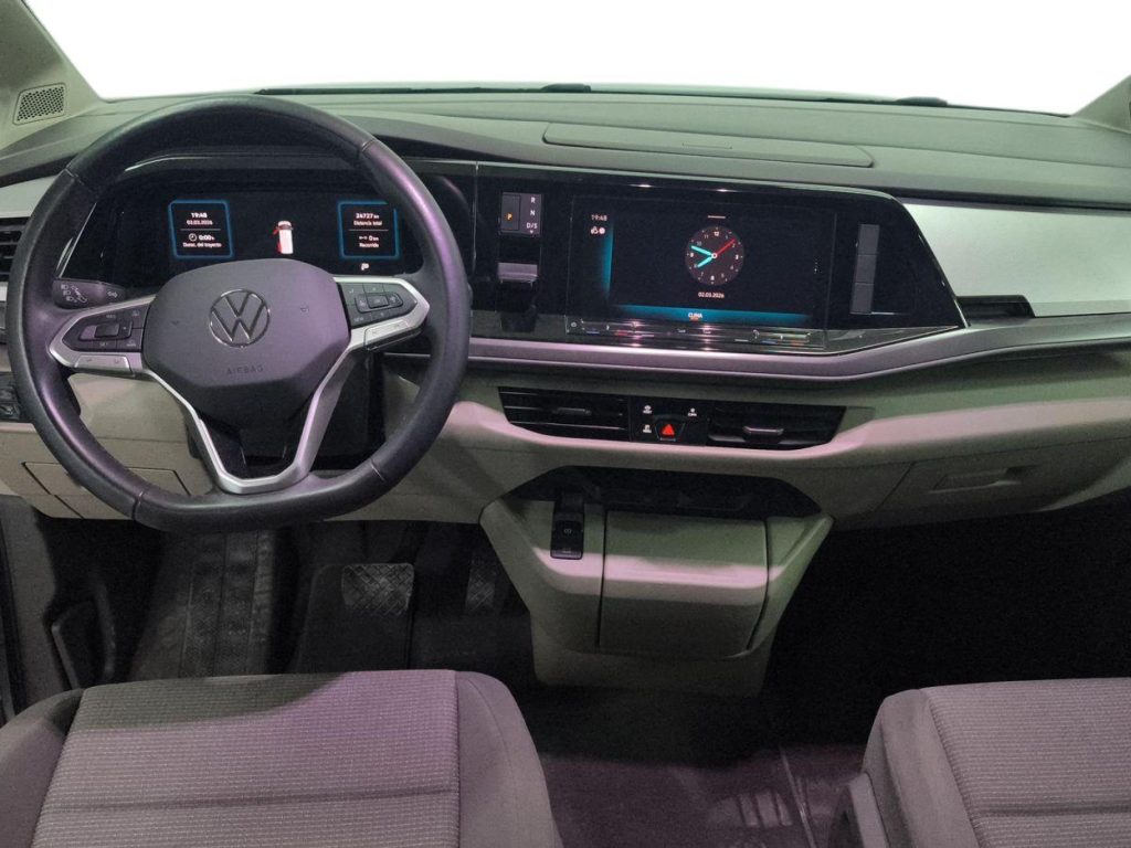 VOLKSWAGEN MULTIVAN Diesel 2025 km 0 Jaén