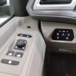 VOLKSWAGEN MULTIVAN Gasolina 2023 segunda-mano Jaén