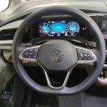 VOLKSWAGEN MULTIVAN Gasolina 2023 segunda-mano Jaén
