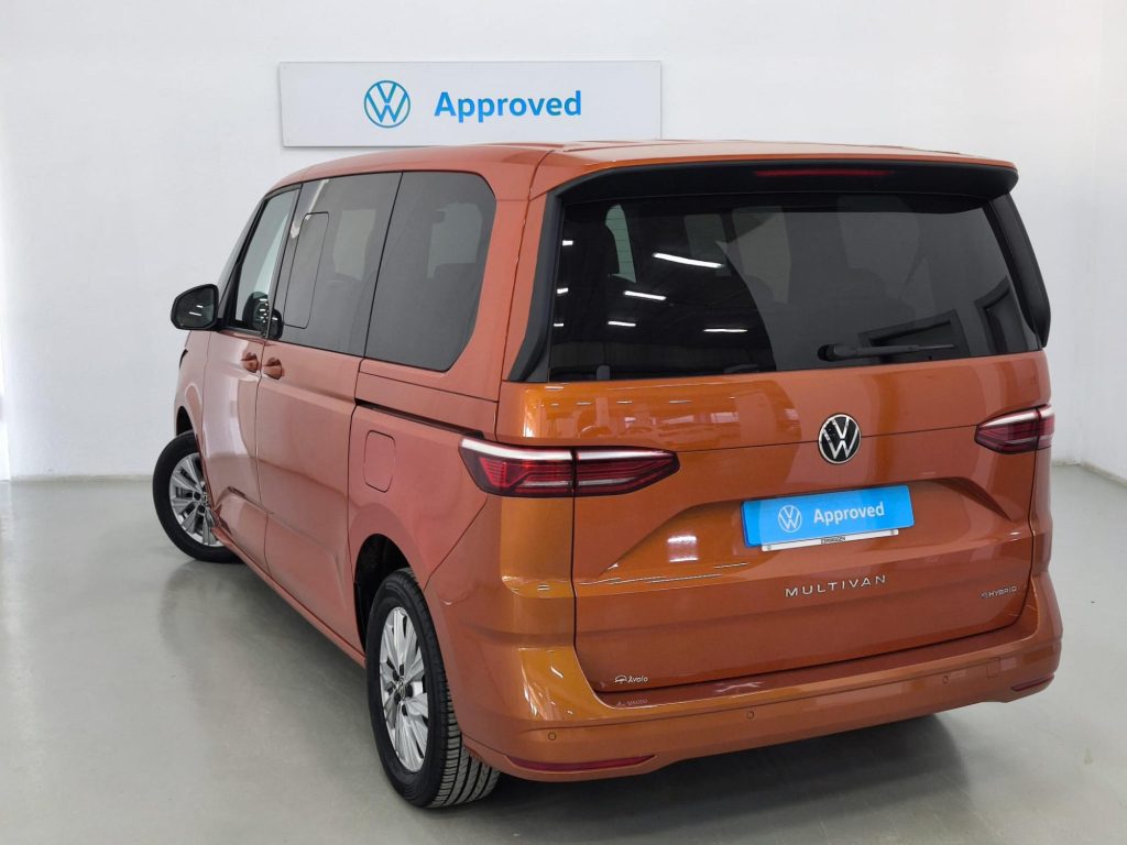 VOLKSWAGEN MULTIVAN Gasolina 2024 km 0 Jaén