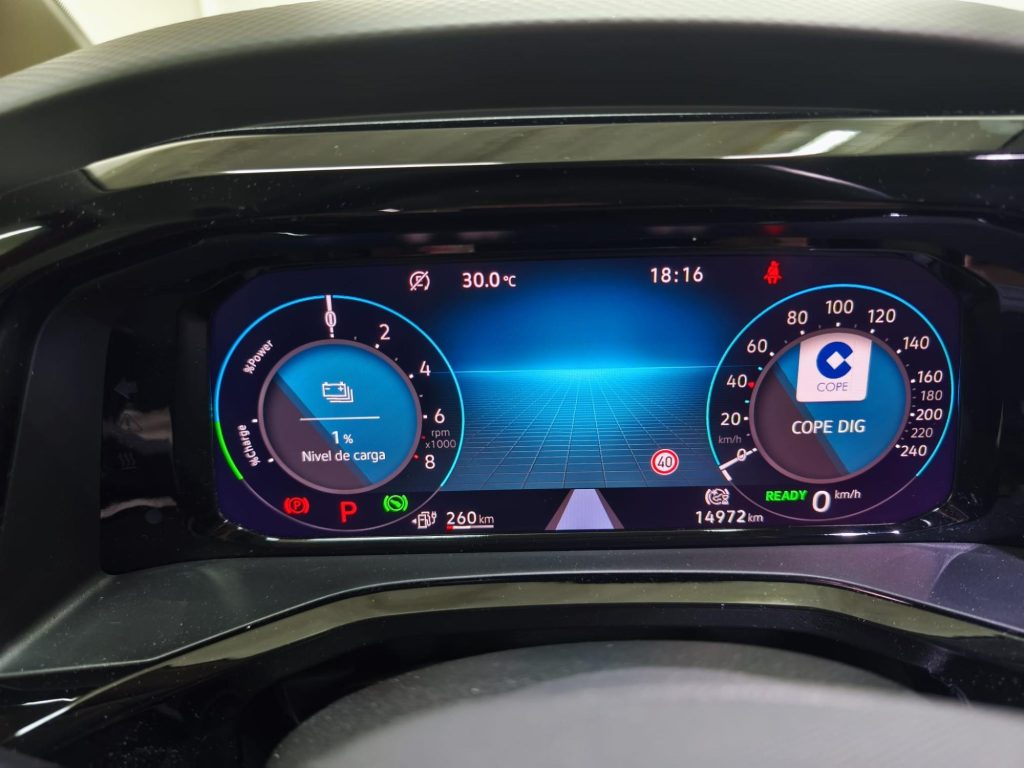 VOLKSWAGEN MULTIVAN Gasolina 2024 km 0 Jaén