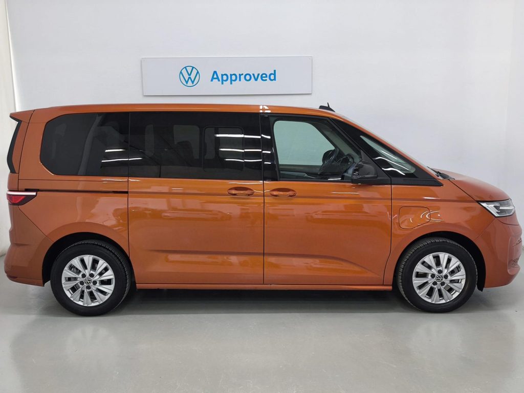 VOLKSWAGEN MULTIVAN Gasolina 2024 km 0 Jaén