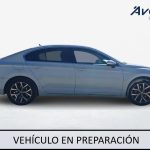 VOLKSWAGEN PASSAT Diesel 2022 segunda-mano Jaén
