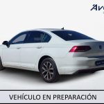 VOLKSWAGEN PASSAT Diesel 2022 segunda-mano Jaén