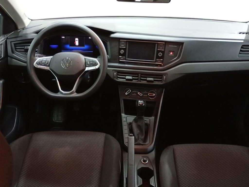 VOLKSWAGEN POLO Gasolina 2022 segunda-mano Granada