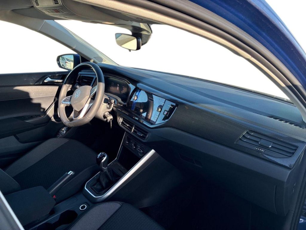 VOLKSWAGEN POLO Gasolina 2024 km 0 Jaén