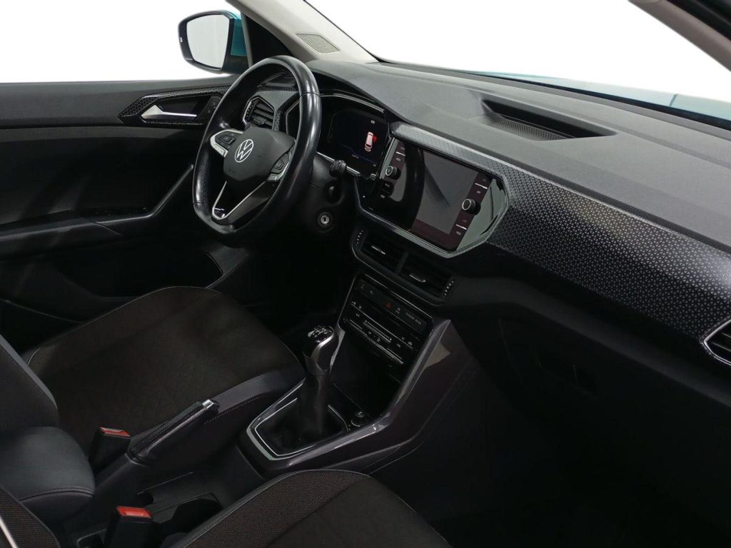 VOLKSWAGEN T-CROSS Gasolina 2022 segunda-mano Jaén