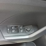 VOLKSWAGEN T-CROSS Gasolina 2023 segunda-mano Granada