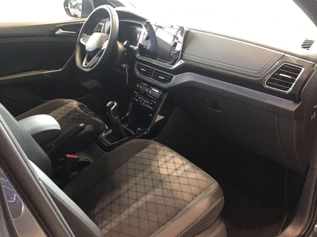 VOLKSWAGEN T-CROSS Gasolina 2024 km 0 Jaén