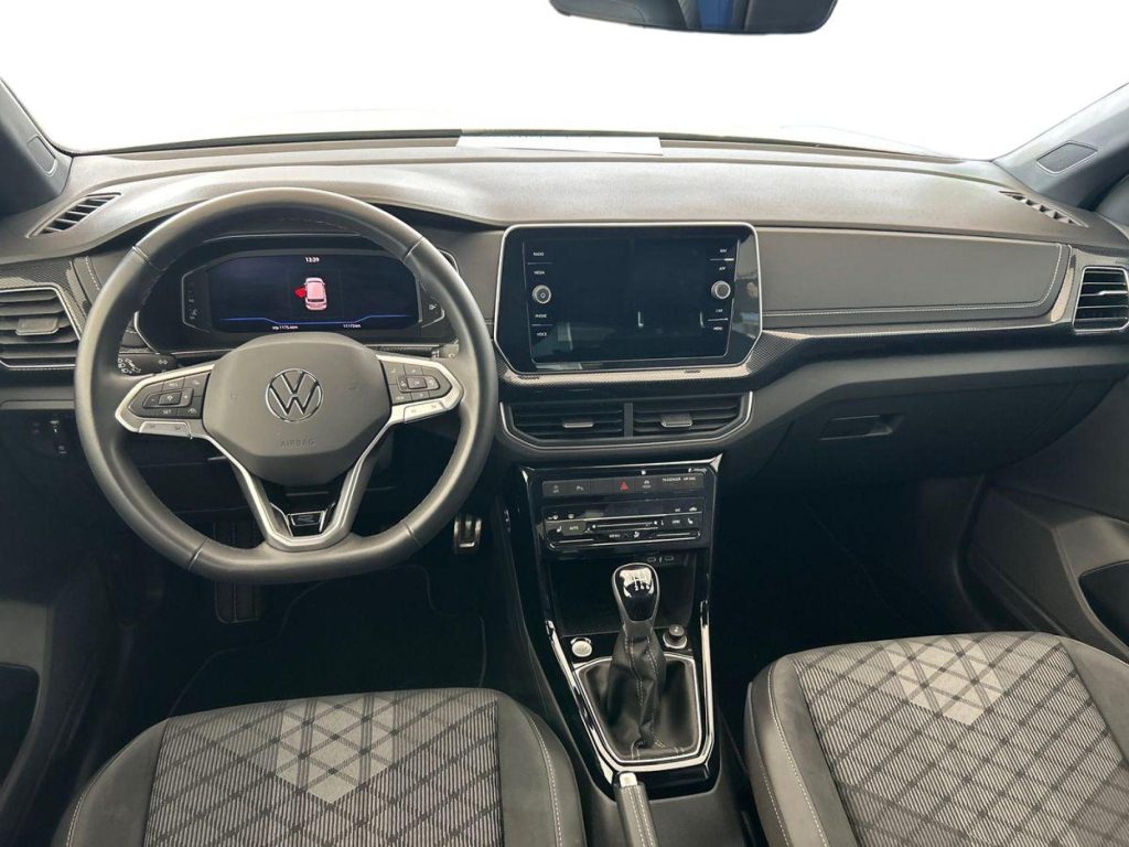VOLKSWAGEN T-CROSS Gasolina 2024 km 0 Jaén