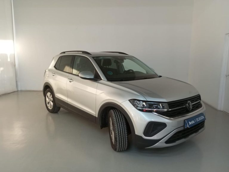 VOLKSWAGEN T-CROSS Gasolina 2024 segunda-mano Jaén