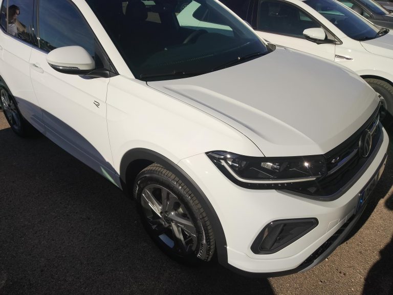 VOLKSWAGEN T-CROSS Gasolina nuevo entrega inmediata Jaén