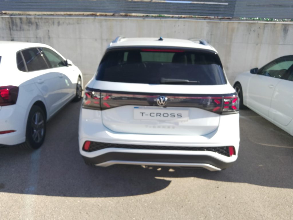 VOLKSWAGEN T-CROSS Gasolina nuevo entrega inmediata Jaén