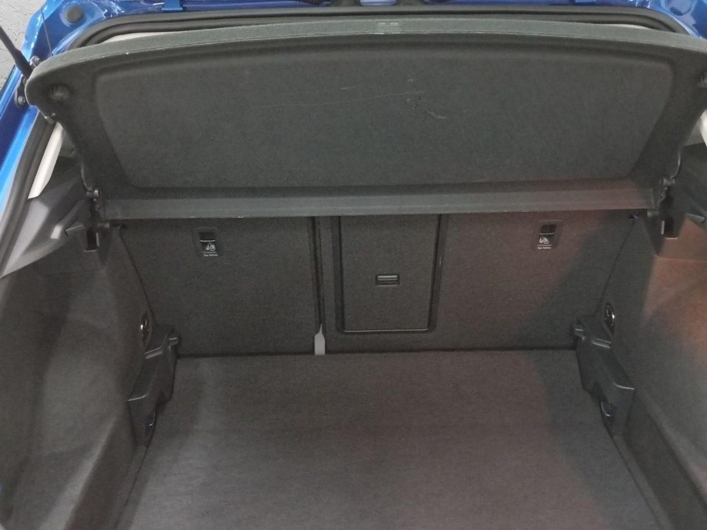 VOLKSWAGEN T-ROC Diesel 2021 segunda-mano Granada