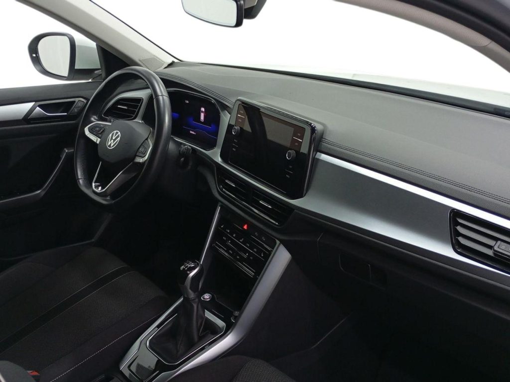 VOLKSWAGEN T-ROC Diesel 2023 segunda-mano Jaén