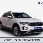 VOLKSWAGEN T-ROC Gasolina 2023 segunda-mano Jaén