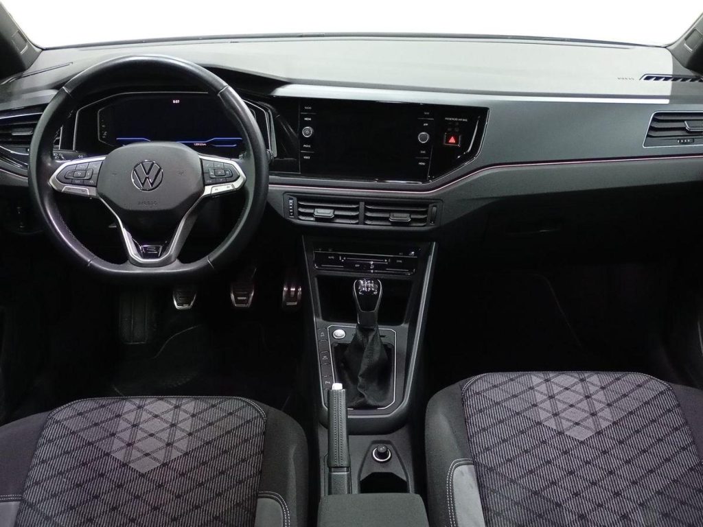 VOLKSWAGEN TAIGO Gasolina 2022 segunda-mano Jaén
