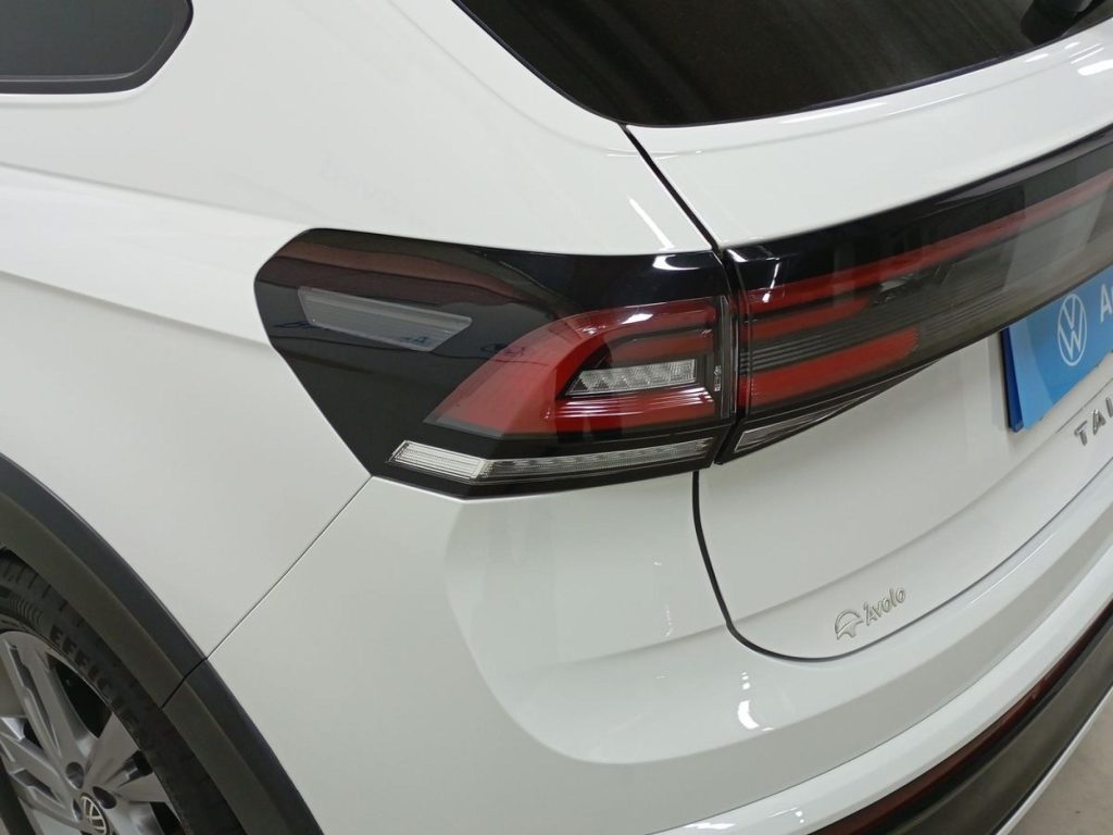 VOLKSWAGEN TAIGO Gasolina 2022 segunda-mano Jaén