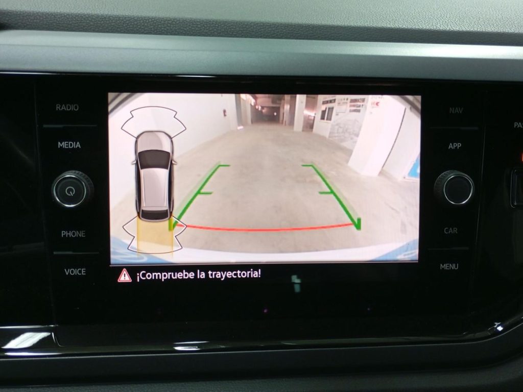 VOLKSWAGEN TAIGO Gasolina 2022 segunda-mano Jaén