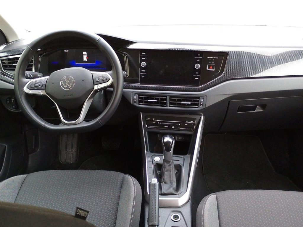 VOLKSWAGEN TAIGO Gasolina 2024 segunda-mano Jaén