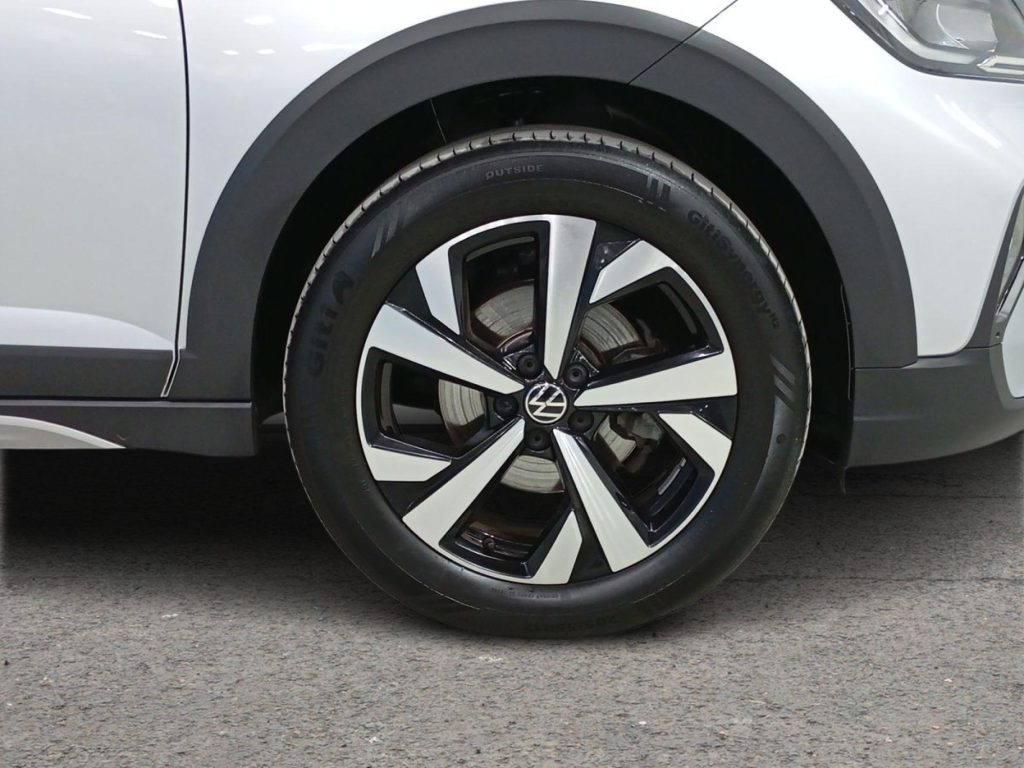 VOLKSWAGEN TAIGO Gasolina 2025 segunda-mano Jaén