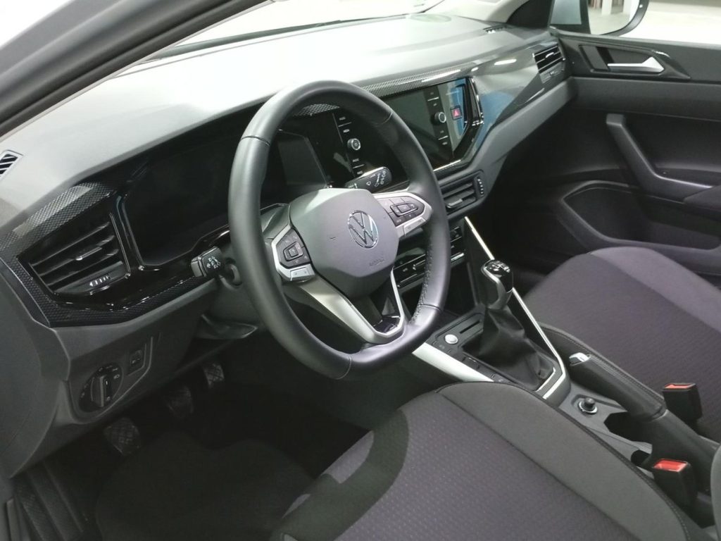 VOLKSWAGEN TAIGO Gasolina 2025 segunda-mano Jaén