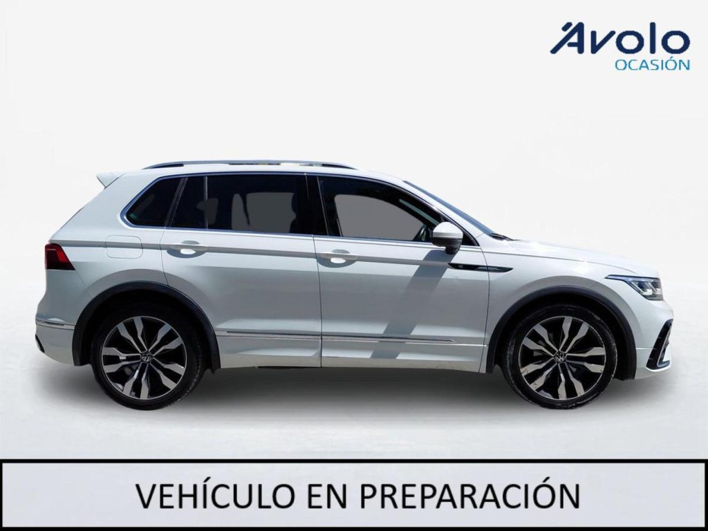 VOLKSWAGEN TIGUAN Diesel 2023 segunda-mano Jaén