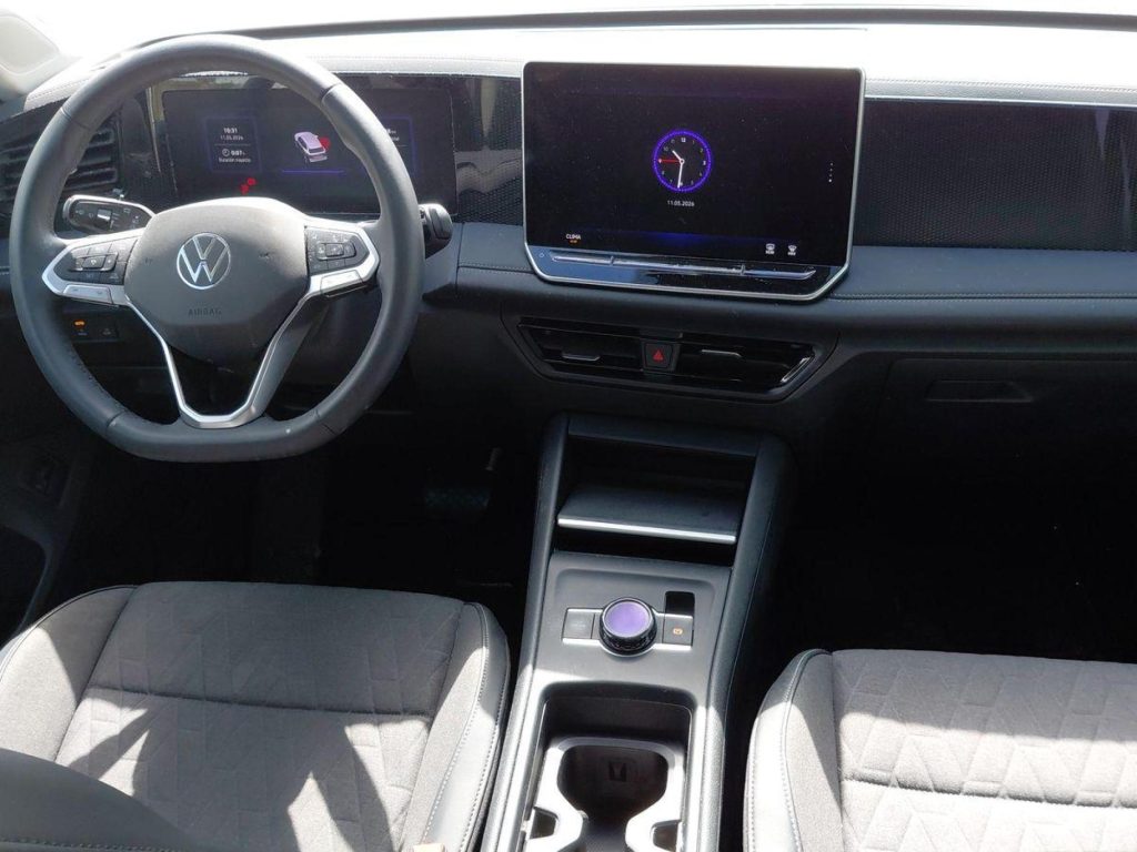 VOLKSWAGEN TIGUAN Diesel 2025 segunda-mano Jaén