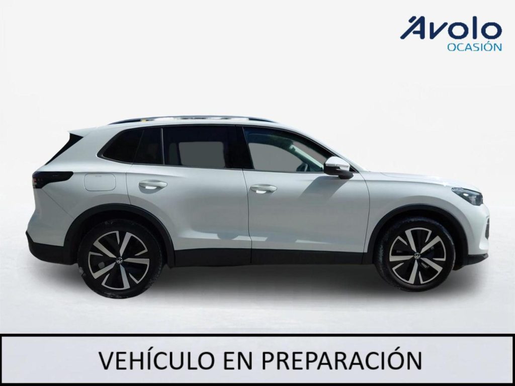 VOLKSWAGEN TIGUAN Diesel 2025 segunda-mano Jaén