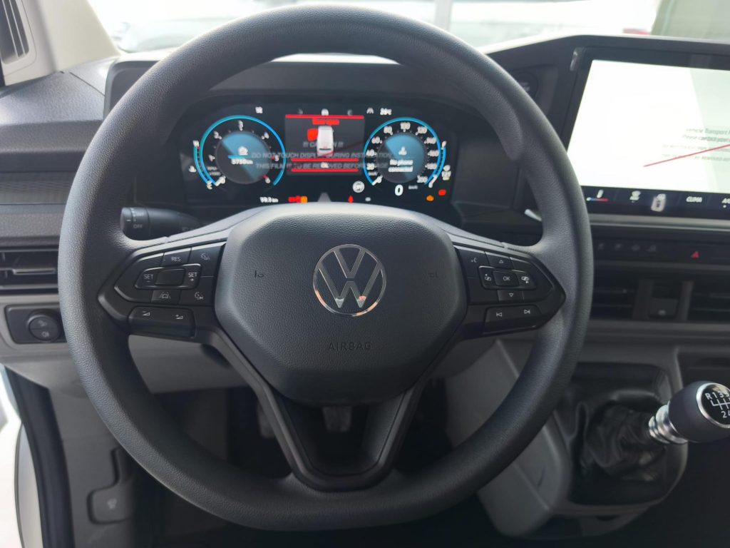 VOLKSWAGEN TRANSPORTER Diesel nuevo entrega inmediata Jaén