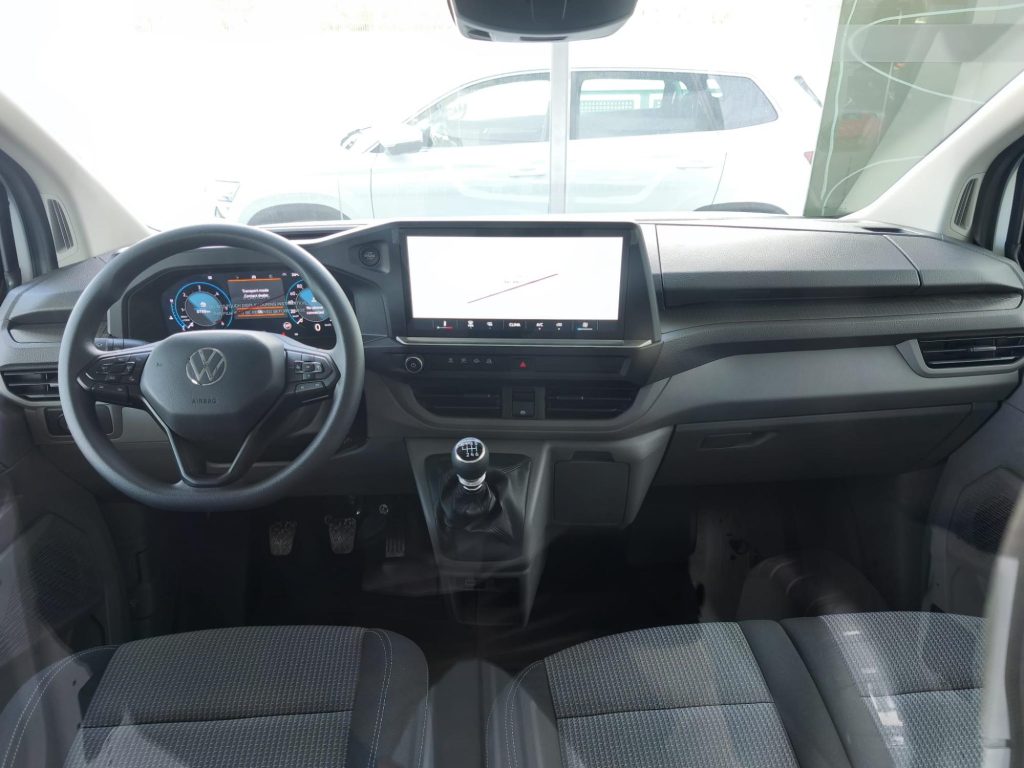 VOLKSWAGEN TRANSPORTER Diesel nuevo entrega inmediata Jaén
