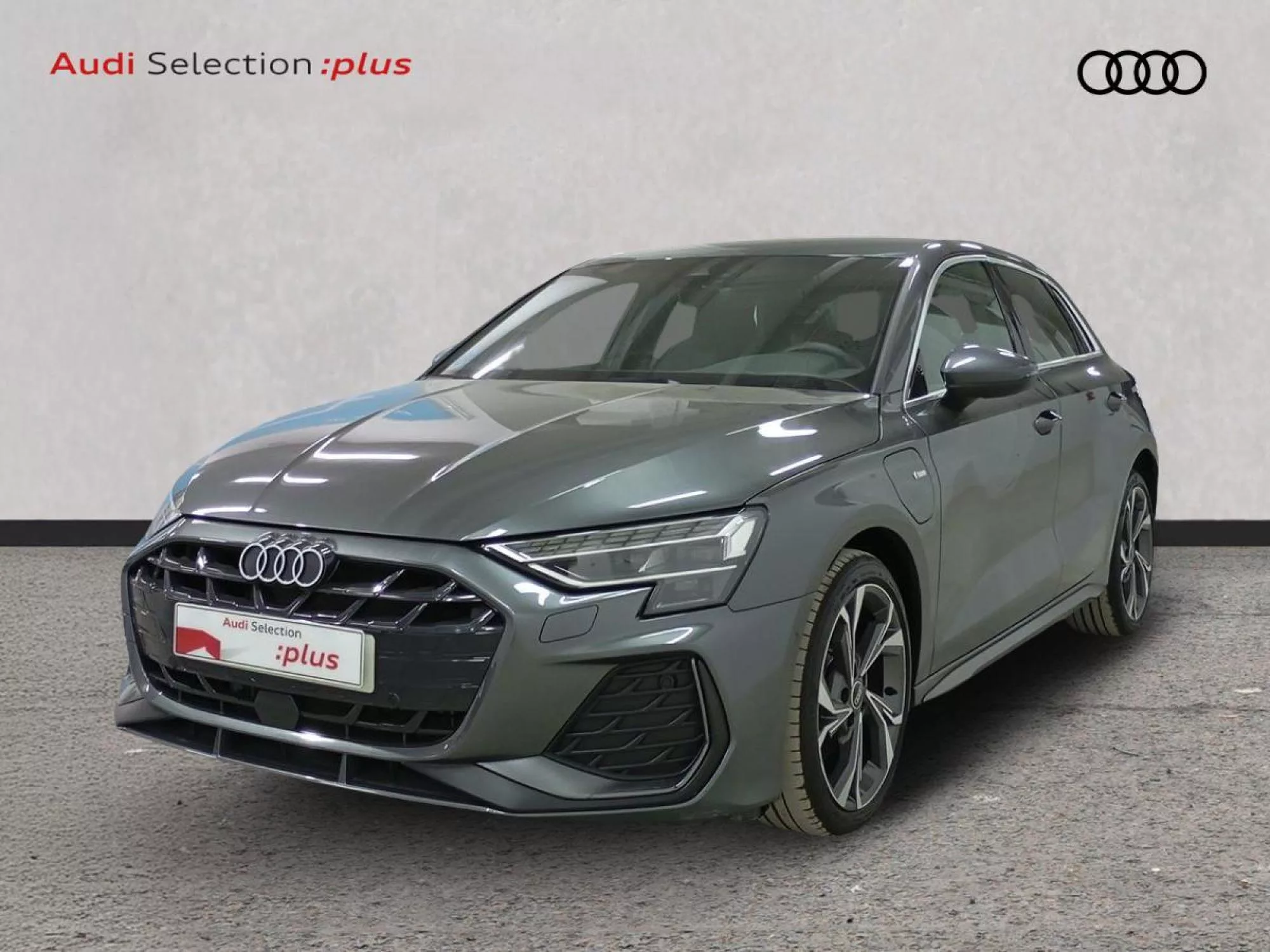 AUDI A3 Hibrido enchufable 2025 segunda-mano Jaén