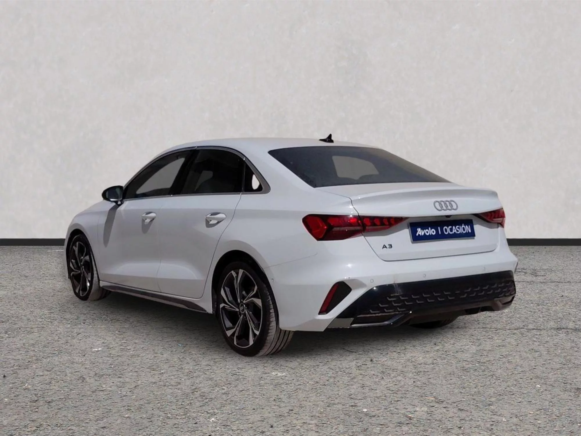 AUDI A3 SEDAN Diesel 2025 segunda-mano Jaén