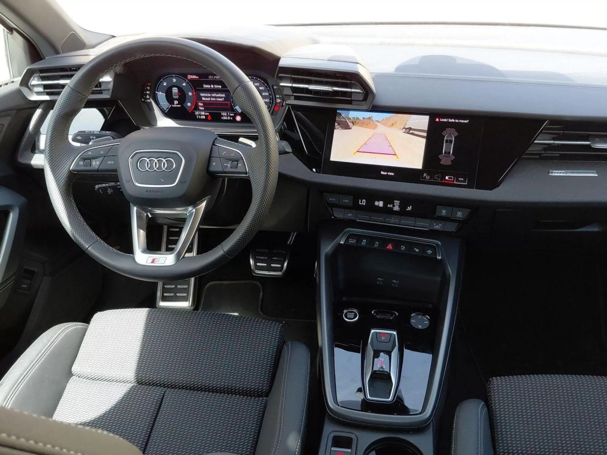 AUDI A3 SEDAN Diesel 2025 segunda-mano Jaén