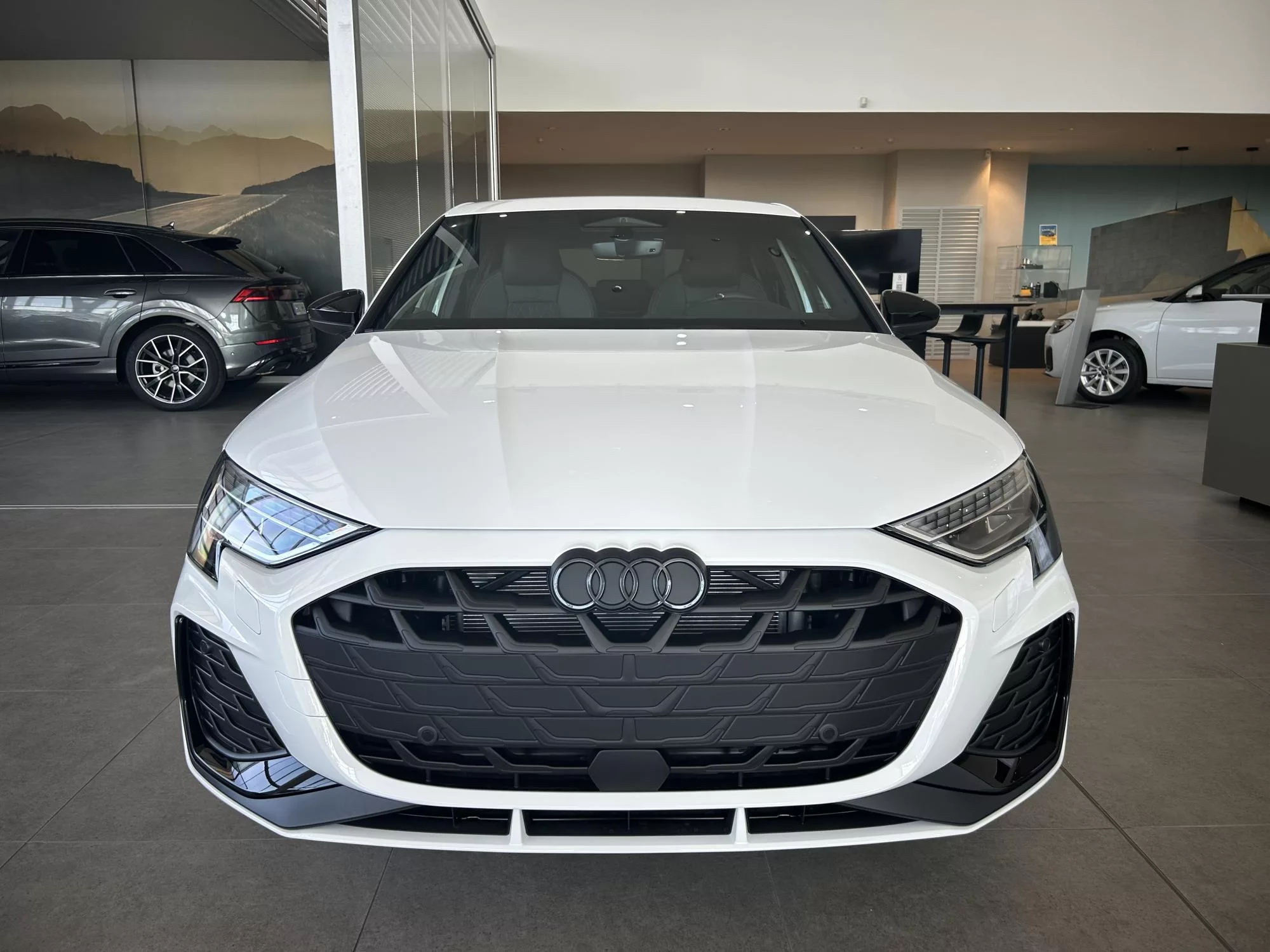 AUDI A3 SEDAN Gasolina nuevo entrega inmediata Jaén