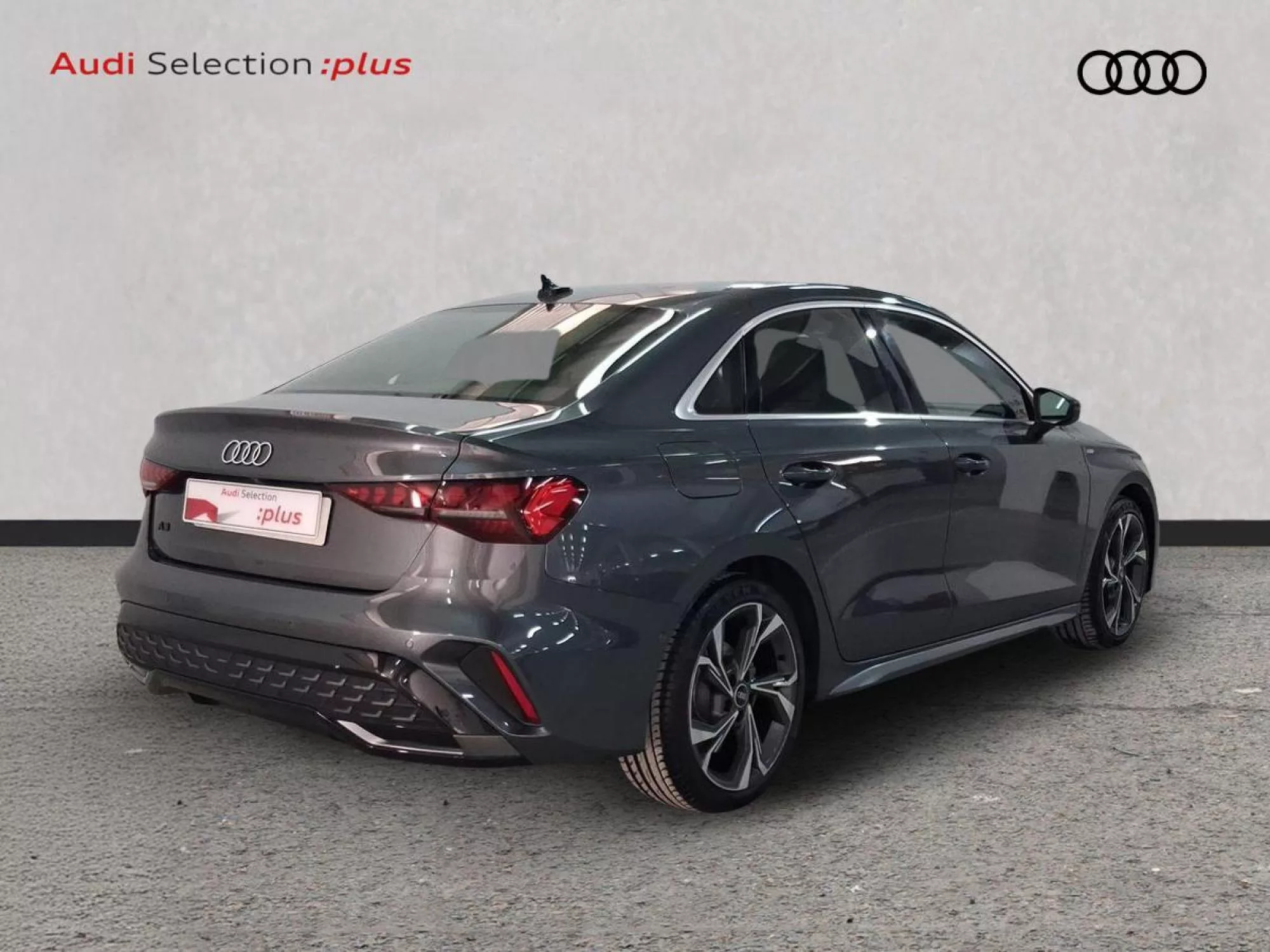 AUDI A3 SEDAN Hibrido 2025 km 0 Jaén
