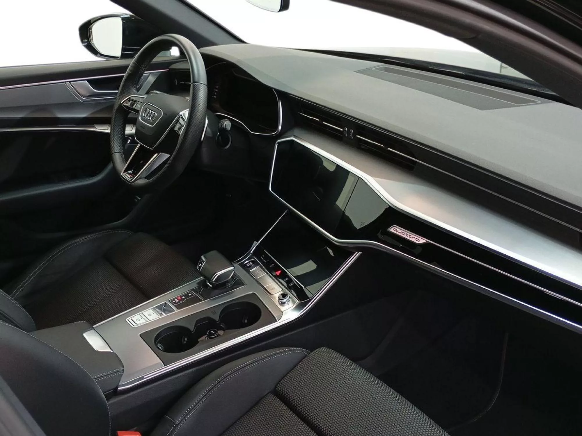 AUDI A6 AVANT Hibrido 2025 km 0 Jaén