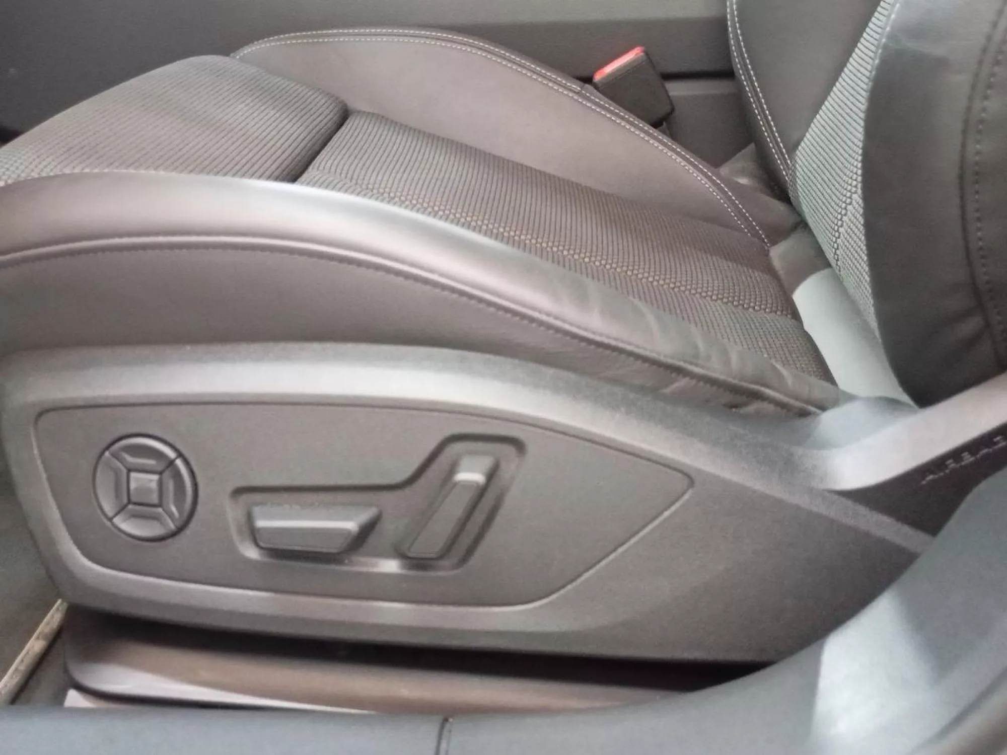 AUDI A6 AVANT Hibrido 2025 km 0 Jaén