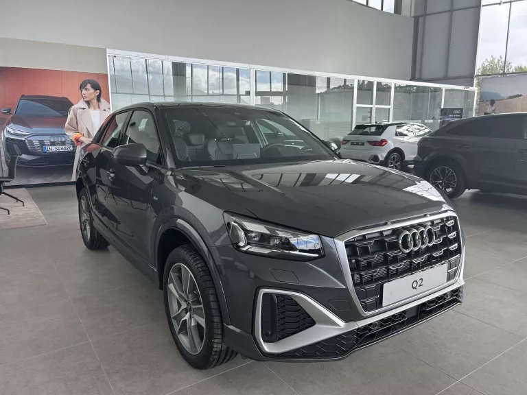AUDI Q2 Gasolina nuevo entrega inmediata Jaén