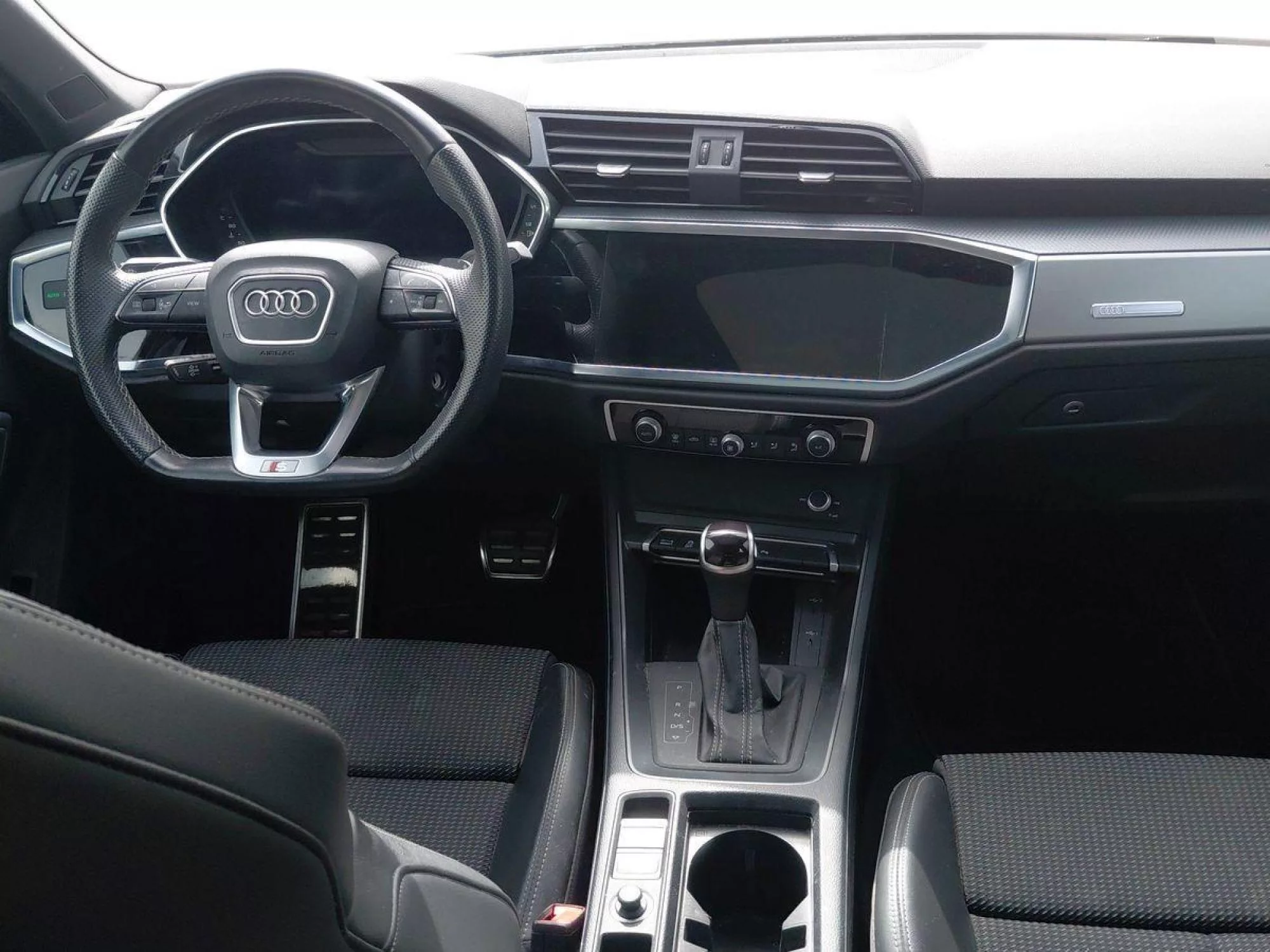 AUDI Q3 Diesel 2023 segunda-mano Jaén