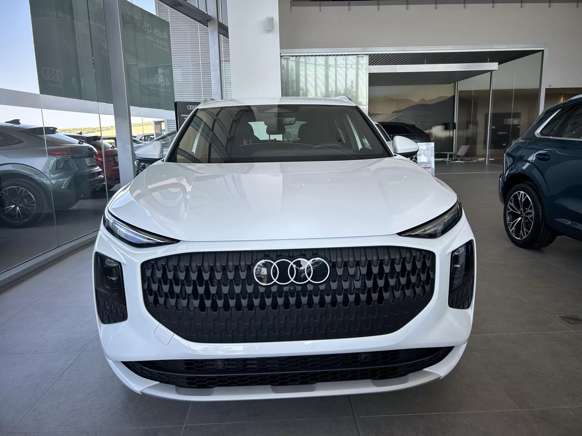 AUDI Q3 Gasolina nuevo entrega inmediata Jaén