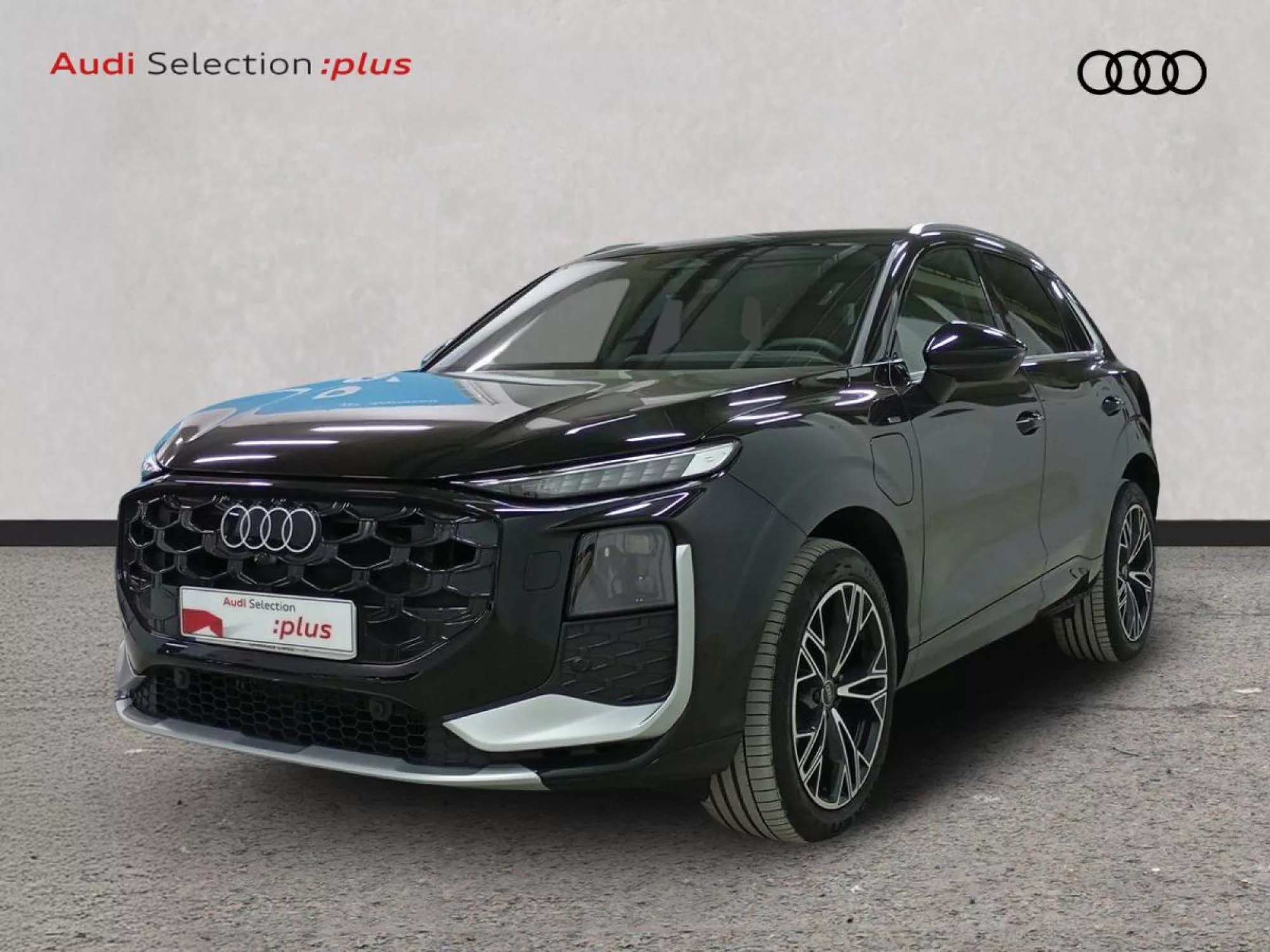 AUDI Q3 Hibrido enchufable 2026 km 0 Jaén