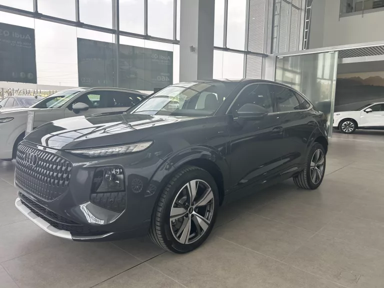 AUDI Q3 Sportback Hibrido enchufable nuevo entrega inmediata Jaén