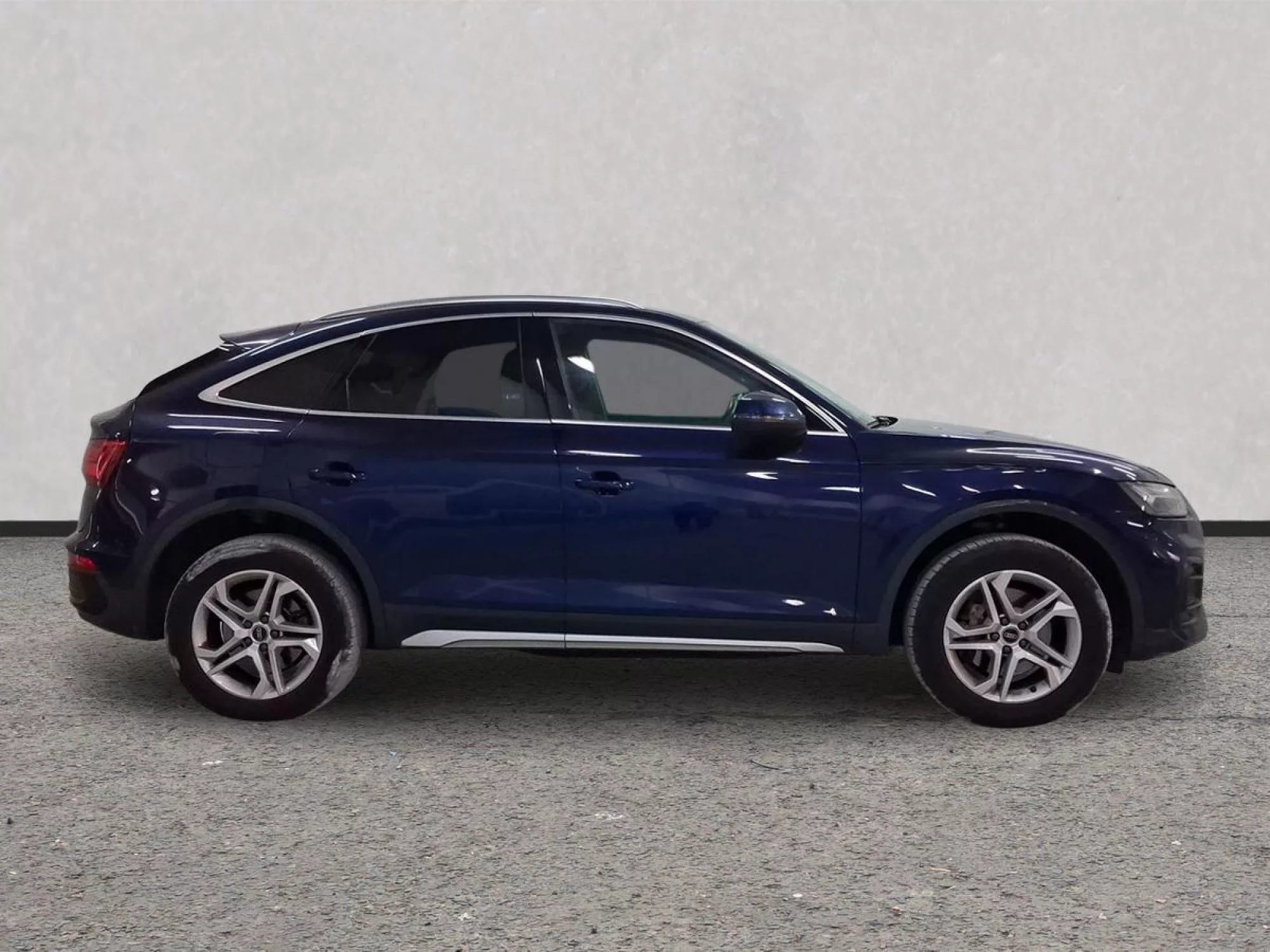 AUDI Q5 Sportback Hibrido 2022 segunda-mano Jaén
