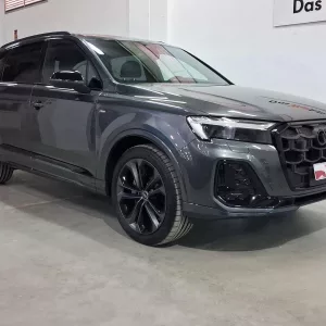 AUDI Q7 Hibrido 2026 km 0 Jaén