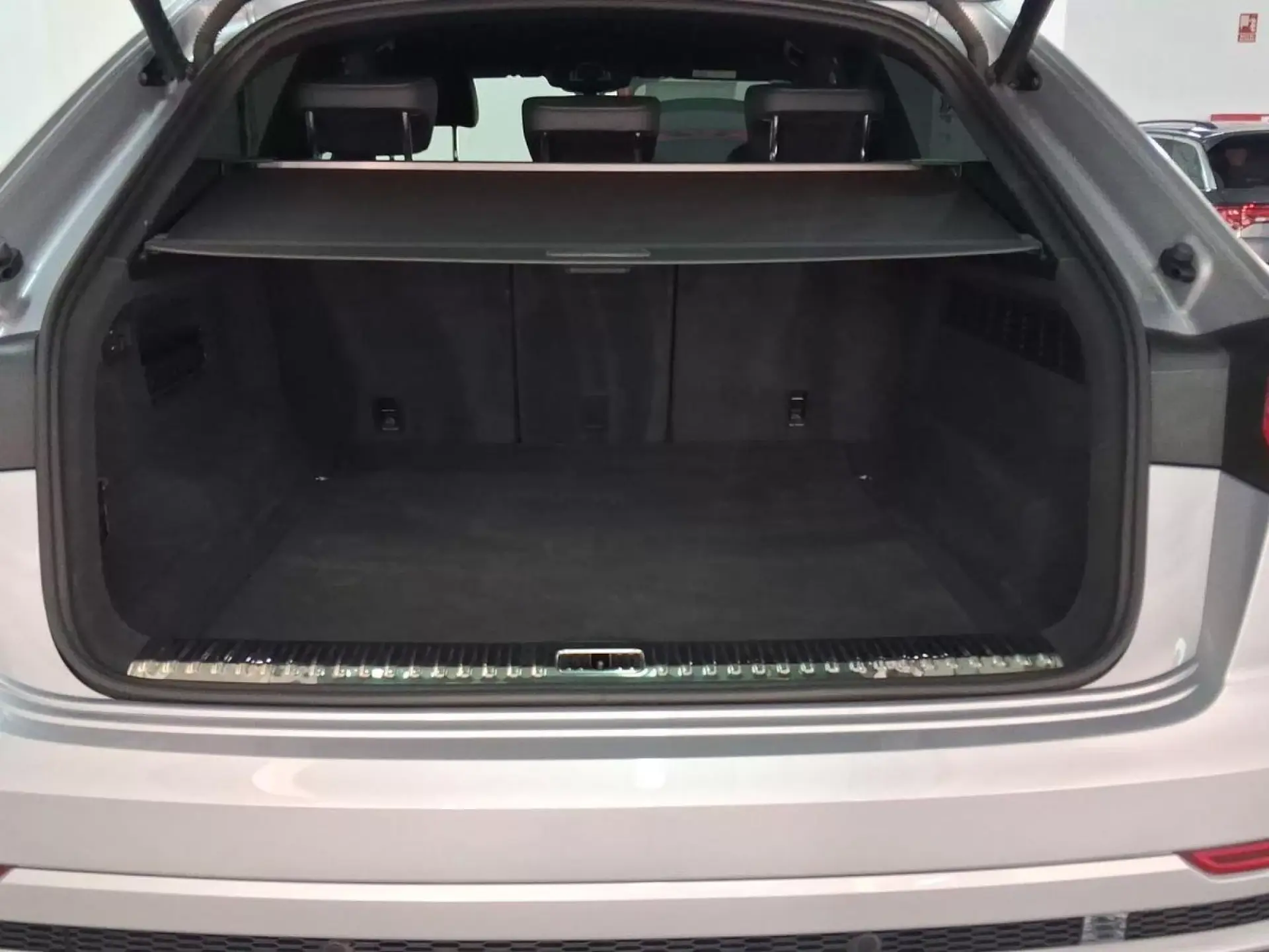AUDI Q8 Hibrido 2022 segunda-mano Jaén